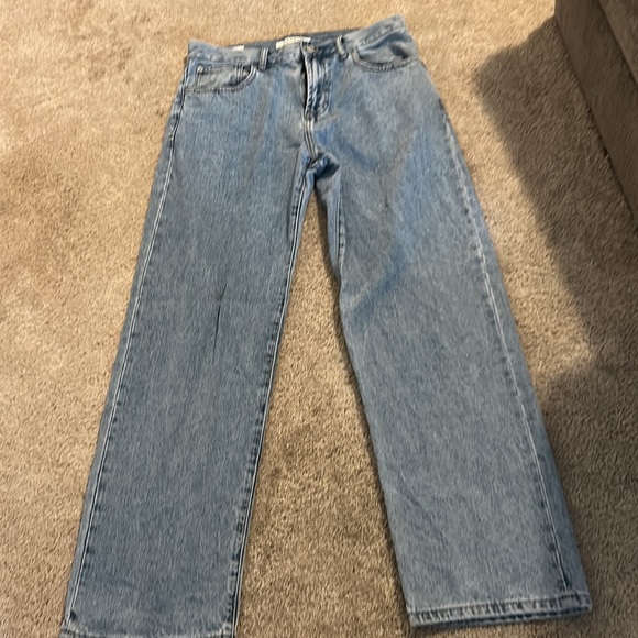 31-32 - Picture 2 of 4